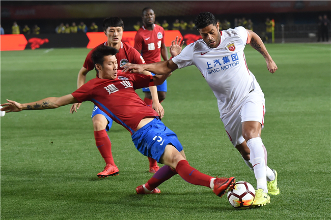 76人阵容磨合仍在进行