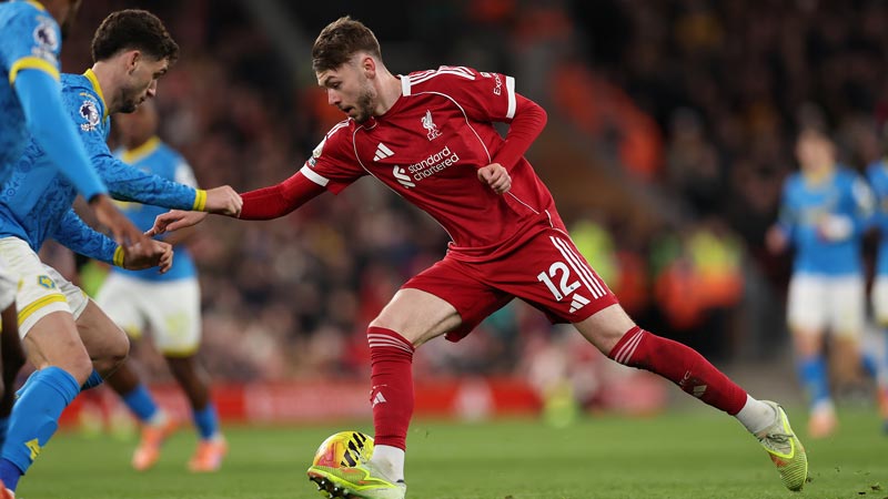 NBA焦点战：凯尔特人主场逆转猛龙,