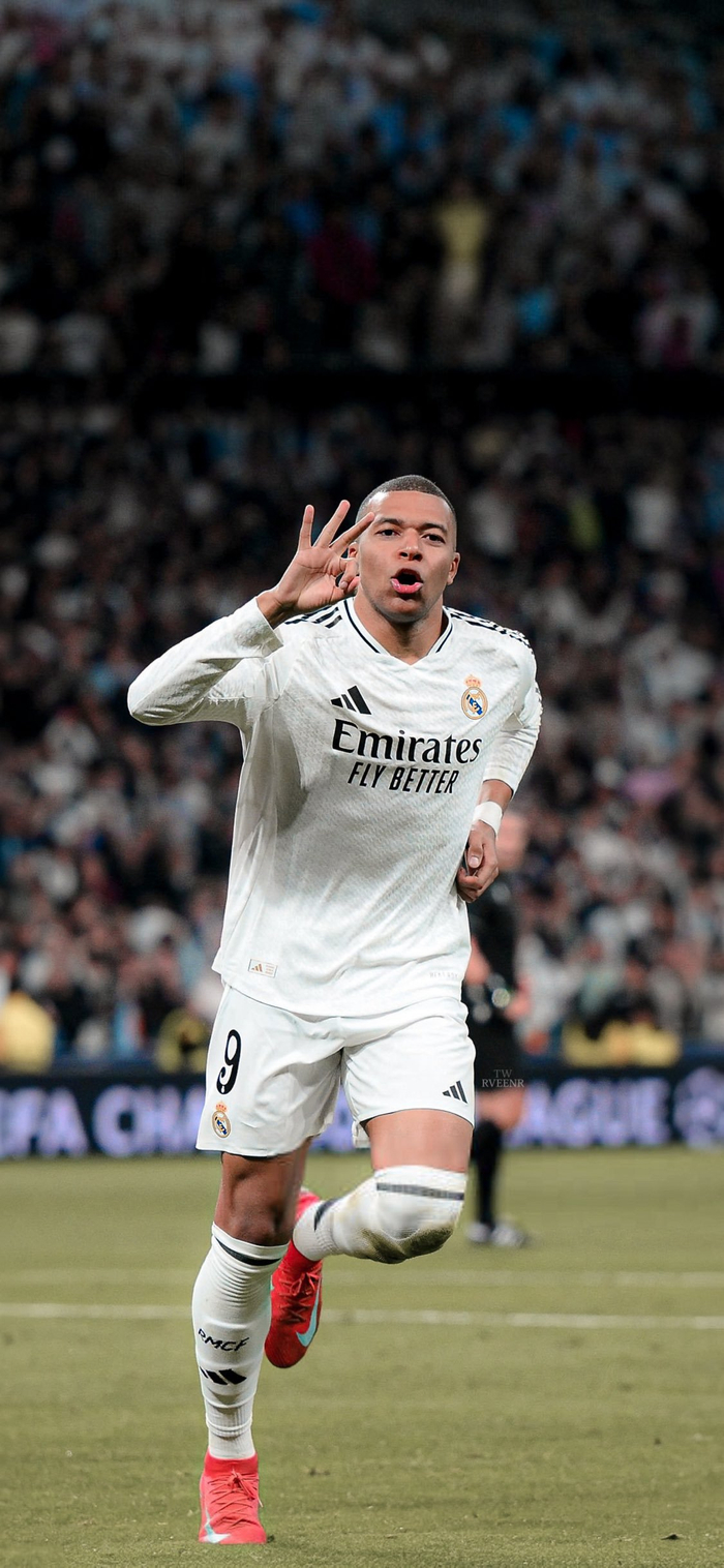 来了，曼联！主帅批准，引进1.6亿三大强援！两“废柴”闪电离队