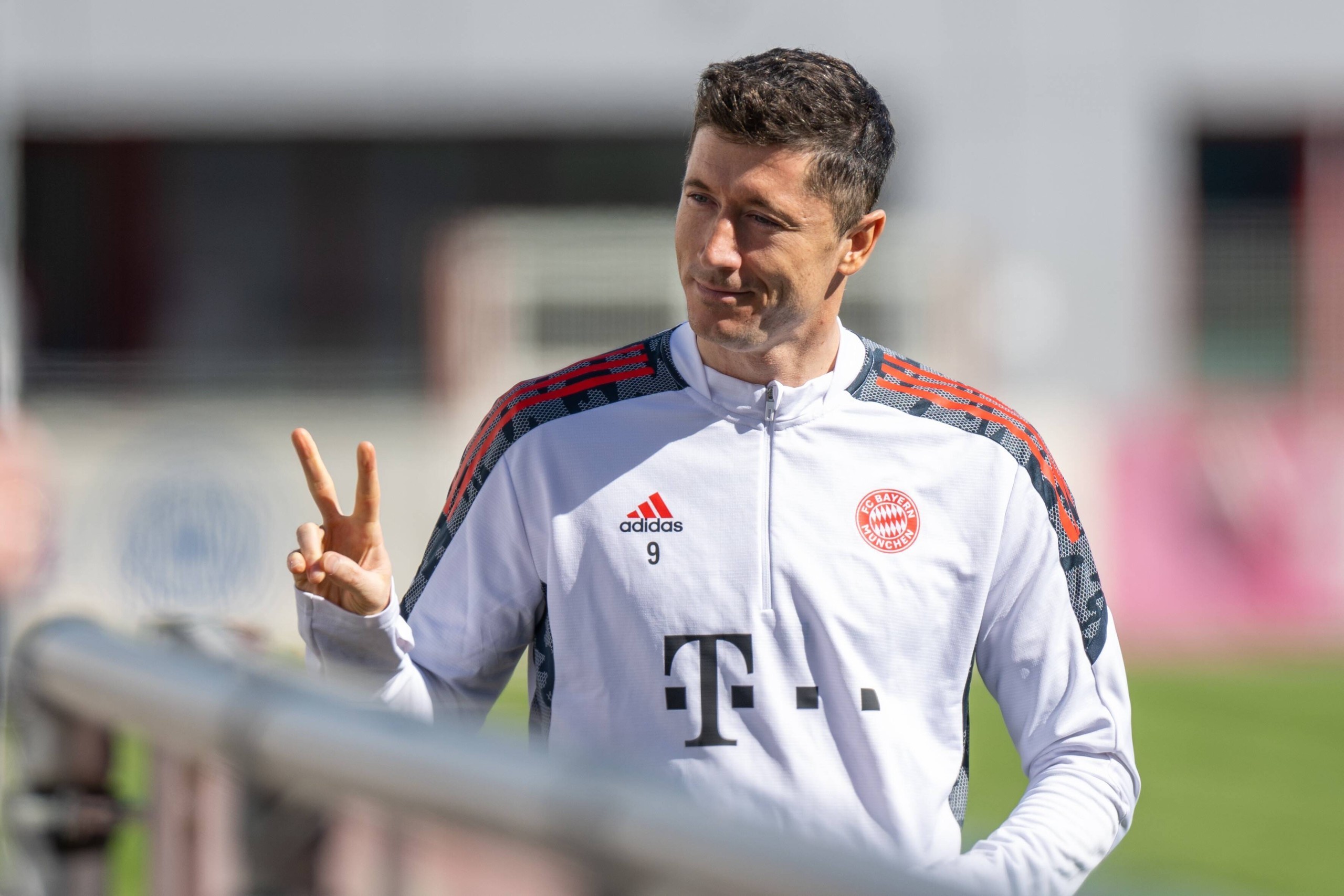 米兰旧将埃拉尼奥：国米实力更强，但米兰一直都能踢好德比