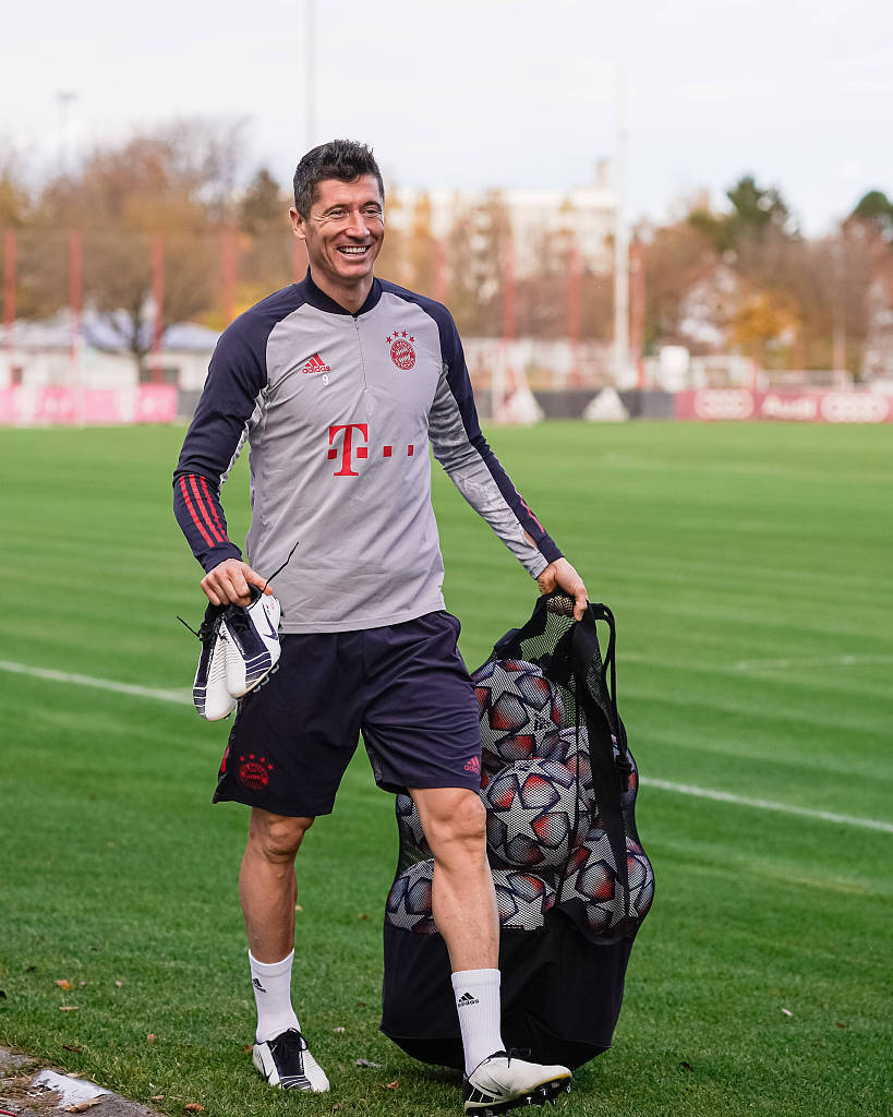 0-1+2-3！五星巴西跌下神坛，安切洛蒂的救赎只剩半年