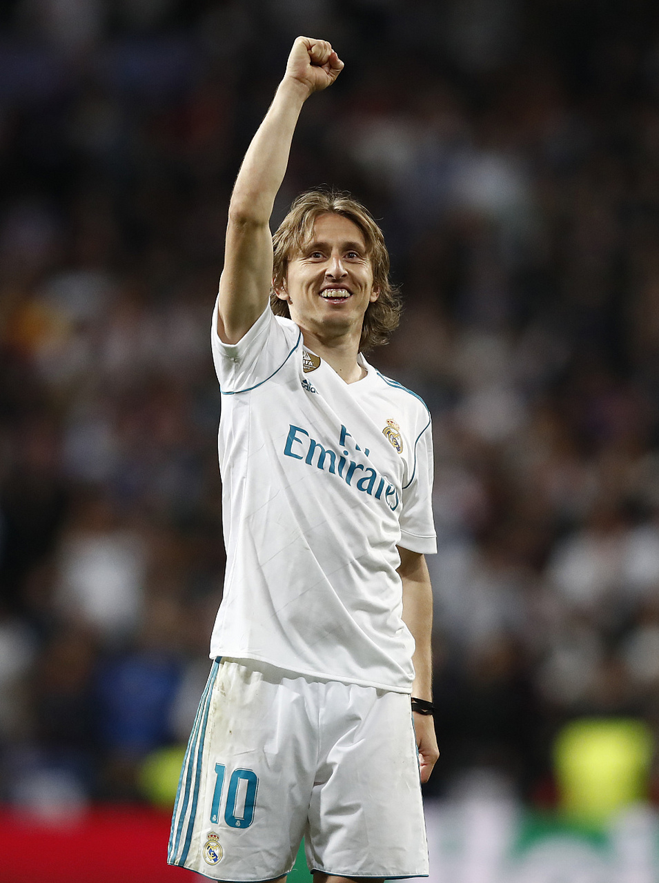 HWG！罗马诺：哥甲联赛20岁后卫阿里扎拉将加盟AC米兰